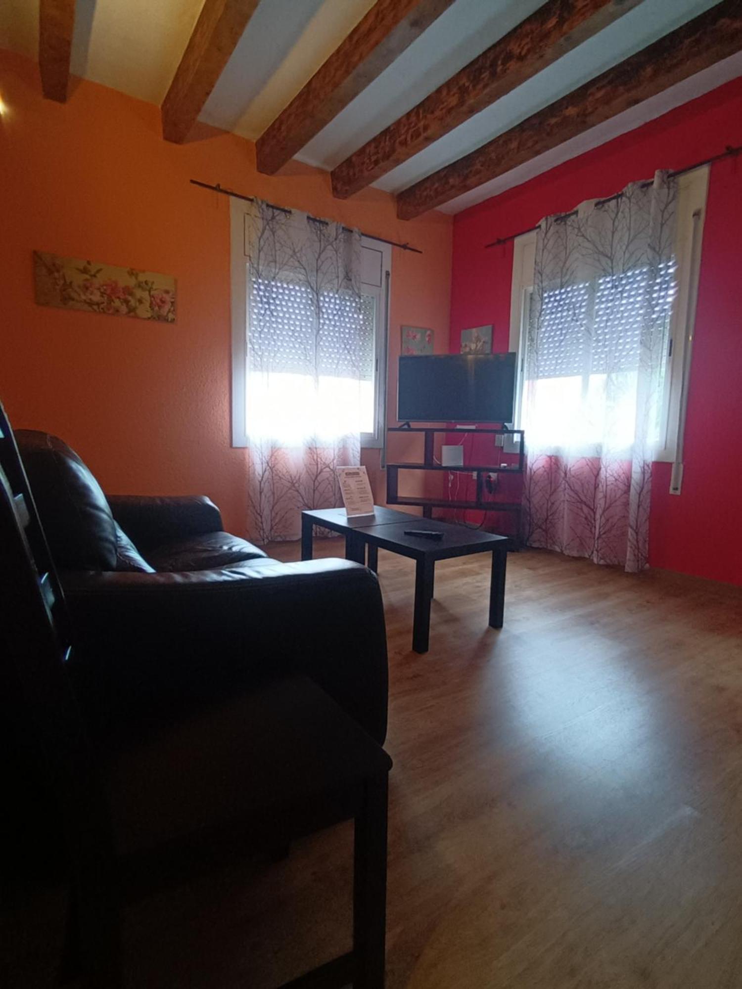 Apartamento Paris L'Hospitalet de Llobregat Exterior photo